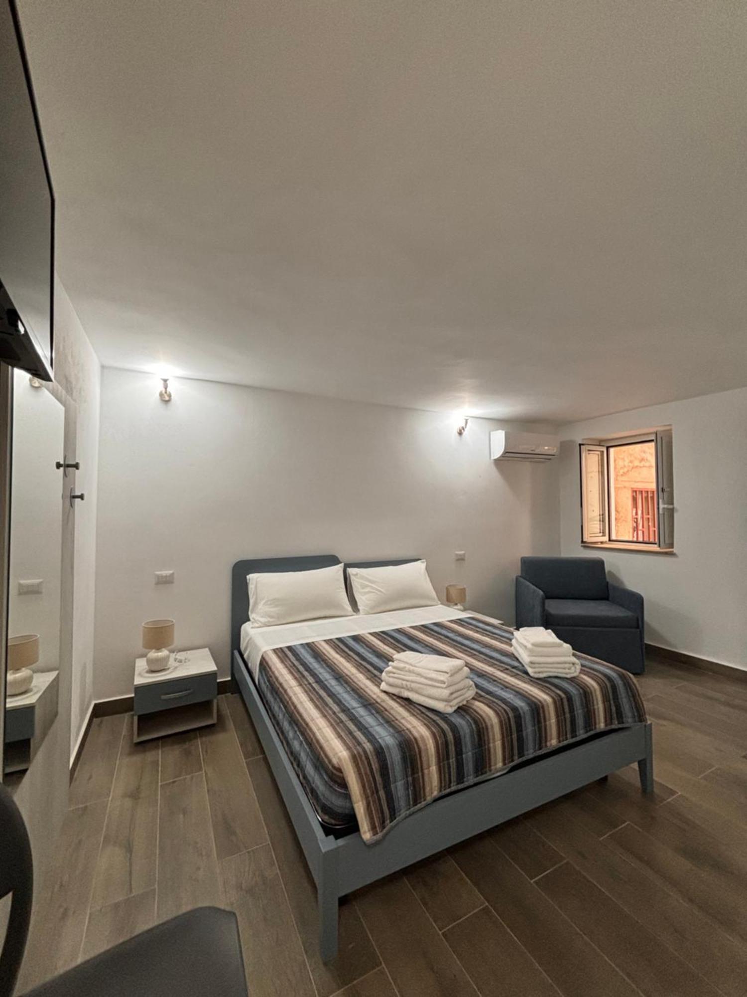 Appartement Cortile Riolo à Palerme Extérieur photo